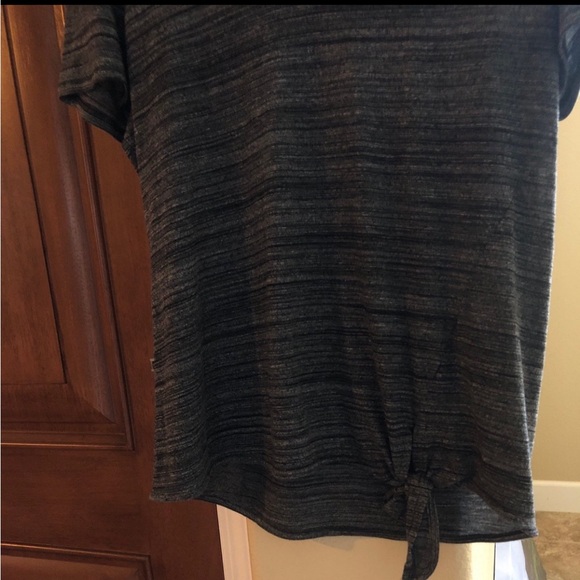 Calvin Klein Performance T Shirt ptp 18” - Picture 4 of 10